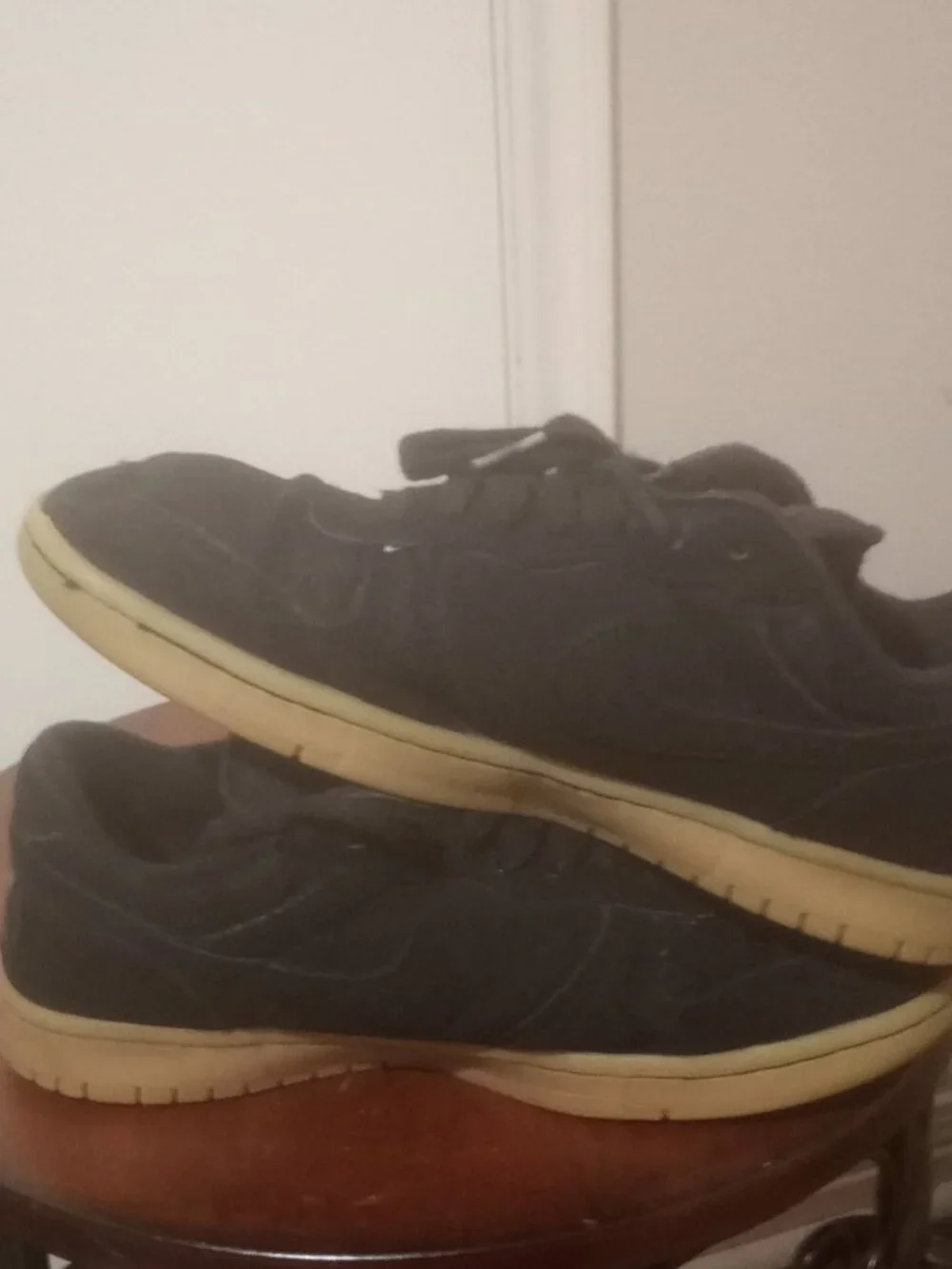Big Nike Lux Low Black Snakeskin Gum Men's Size 8 Rare Edition